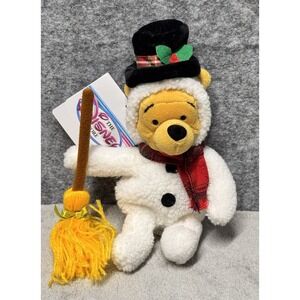 Disney Store - Winnie the Pooh Snowman - 8" Mini Bean Bag Plush w/broom *NWT